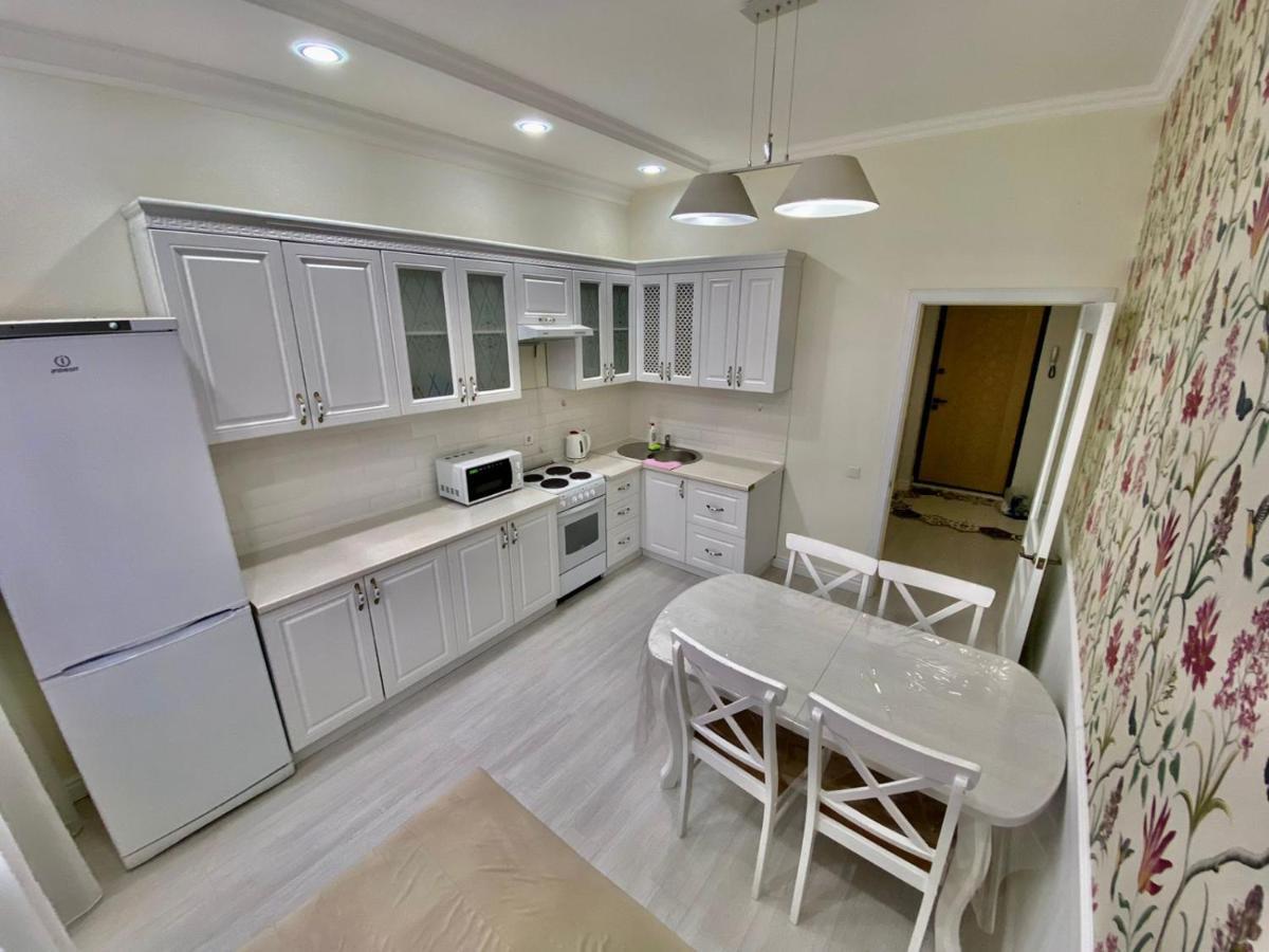 Expo Boulevard-5 Apartment Астана Екстериор снимка